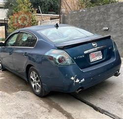 نيسان ألتيما